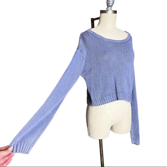 Delia*s Slouchy Cropped Sweater size L - Picture 6 of 15